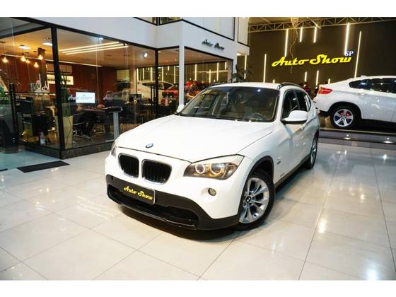 BMW X1 2.0 16V GASOLINA SDRIVE18I 4P AUTOMÁTICO BMW X1 2.0 16V GASOLINA SDRIVE18I 4P AUTOMÁTICO